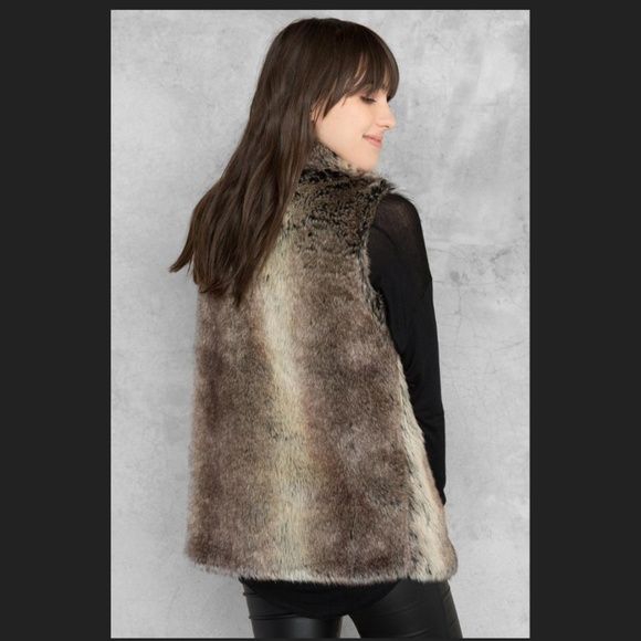 Weatherproof Jackets & Blazers - Weatherproof faux fur reversible vest